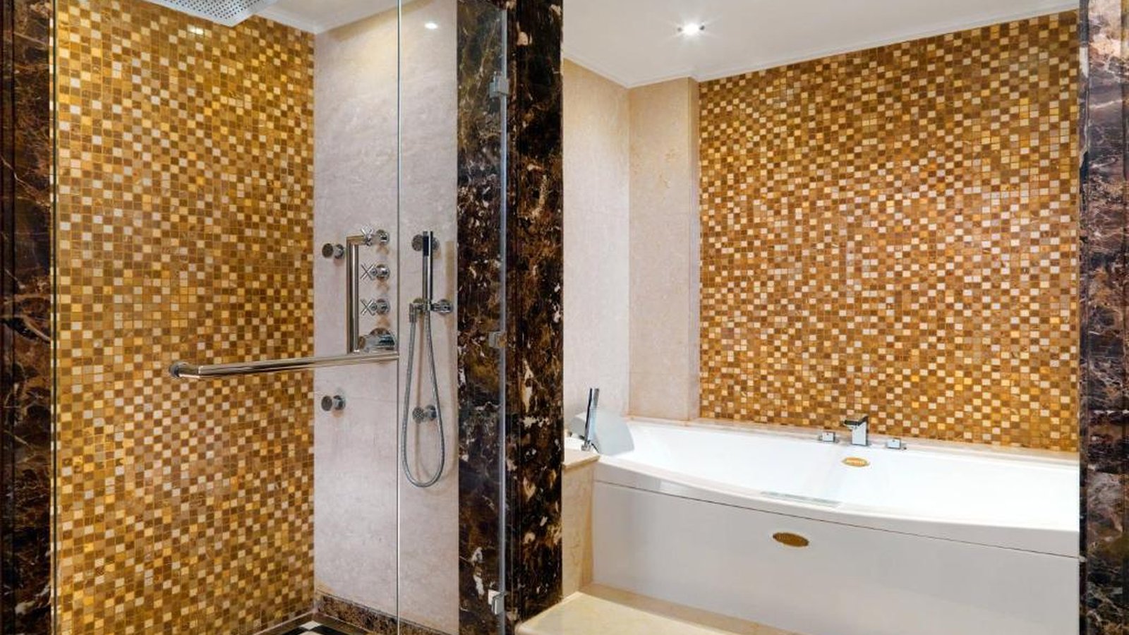 Sheraton Cairo Hotel & Casino