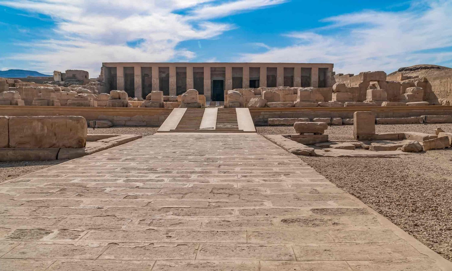 The Ultimate 15-Day Egyptian Odyssey: Temples, Deserts & the Nile