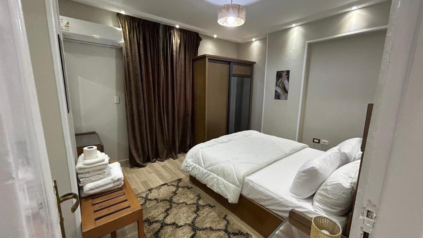 Skyline luxury suite