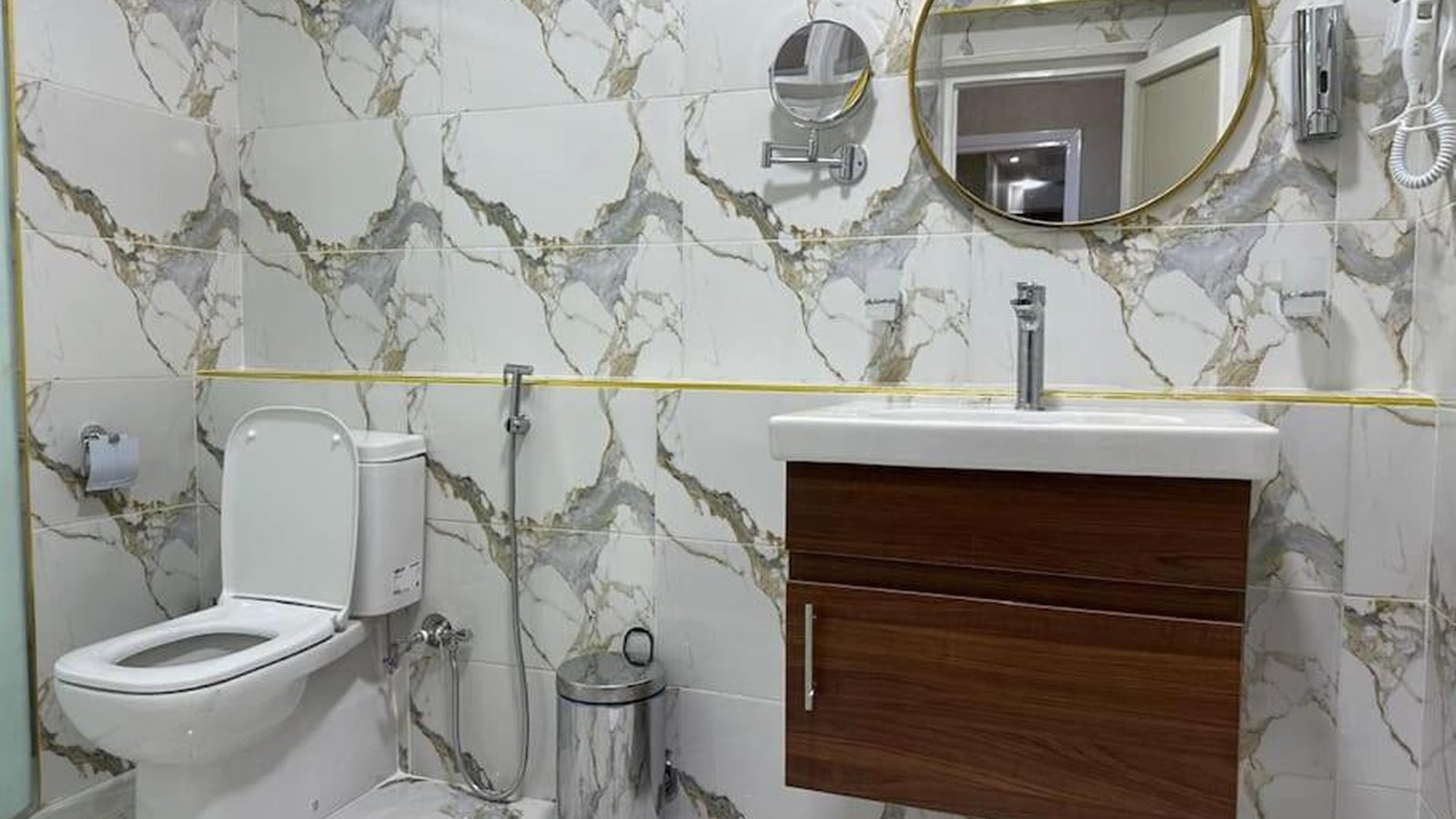 Skyline luxury suite